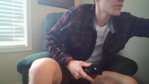 Snapshot of finnabun33 chatting on 05-25-26, 08:26 Jake I am Bicurious online show from 05-25-26, 08:26