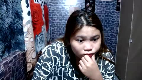 Snapshot of fiona_sexy19 chatting on 06-30-26, 04:46 fiona_sexy19 online show from 06-30-26, 04:46