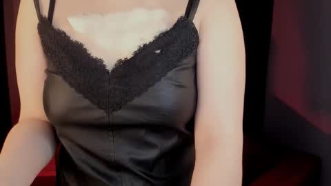 fiora online show from 02-08-26, 06:06