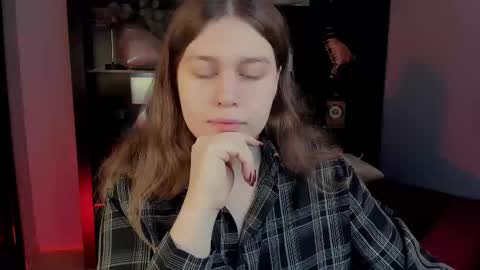 fiora online show from 02-15-26, 05:15