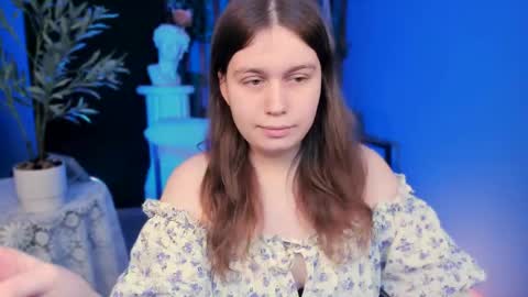 fiora online show from 03-20-26, 07:02