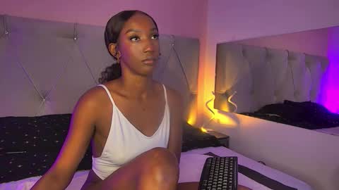 Snapshot of fiorelalenin chatting on 06-03-26, 06:57 Fiorela Lenin online show from 06-03-26, 06:57
