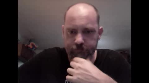 Snapshot of fireprince1977 chatting on 05-18-26, 01:02 Brad online show from 05-18-26, 01:02