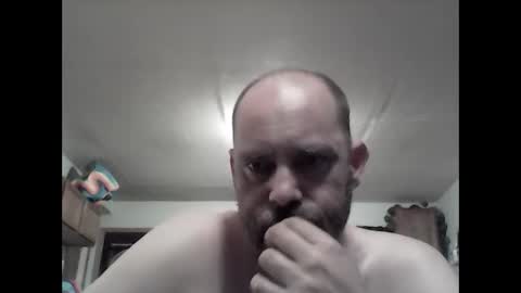 Snapshot of fireprince1977 chatting on 05-19-26, 01:56 Brad online show from 05-19-26, 01:56
