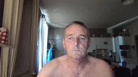 fitufitu online show from 07-08-26, 06:51