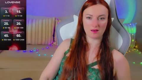 Yana online show from 09-24-25, 02:15