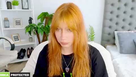 fleur_fox online show from 07-16-26, 09:26