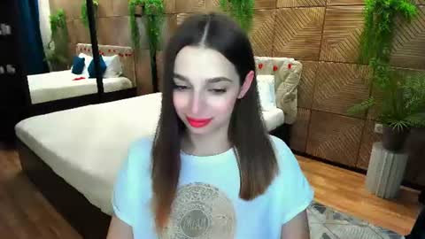 Snapshot of flirtyspark chatting on 06-18-26, 09:25 Agata online show from 06-18-26, 09:25