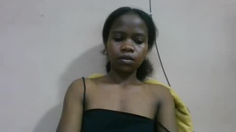 Snapshot of flora48230522373 chatting on 06-08-26, 02:34 flora48230522373 online show from 06-08-26, 02:34