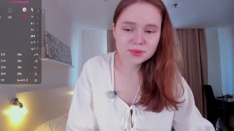 Hayley  I WILL COME BACK ON MAY 27TH 6pm UTC online show from 06-20-26, 06:27