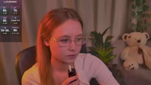 hey there guys im Flora no not the one from WInx. But I love magical stuff and especially I love nature. I dont know I thin online show from 06-05-26, 03:35
