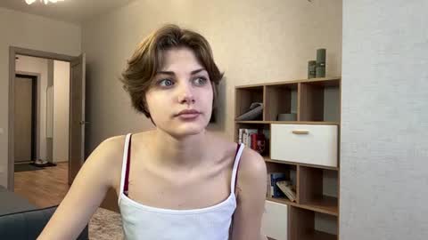 Flora online show from 06-08-26, 10:15