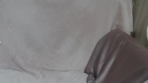 say meow and send tip  online show from 03-16-26, 06:23