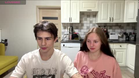 flowerscouple online show from 04-09-26, 10:26