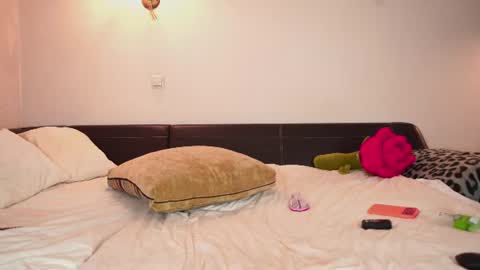 Snapshot of flowersprincess chatting on 07-02-26, 03:23 DARYA online show from 07-02-26, 03:23