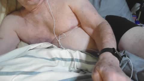 Snapshot of flshowman chatting on 01-19-25, 02:47 FLshowman online show from 01-19-25, 02:47