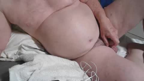 Snapshot of flshowman chatting on 04-19-26, 01:49 FLshowman online show from 04-19-26, 01:49