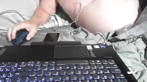 Snapshot of flshowman chatting on 06-14-26, 10:17 FLshowman online show from 06-14-26, 10:17