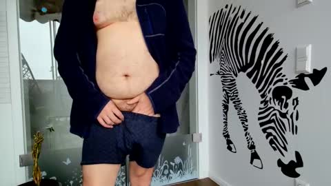 fluffybutt_ online show from 02-01-26, 12:48