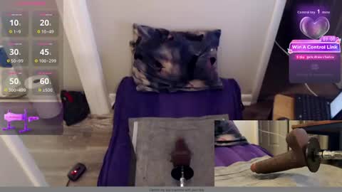 Snapshot of fluffychicago1980 chatting on 07-18-26, 11:30 fluffychicago1980 online show from 07-18-26, 11:30