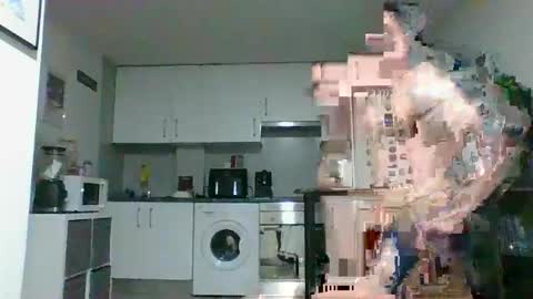 Snapshot of fonsi924 chatting on 03-17-26, 06:06 fonsi924 online show from 03-17-26, 06:06