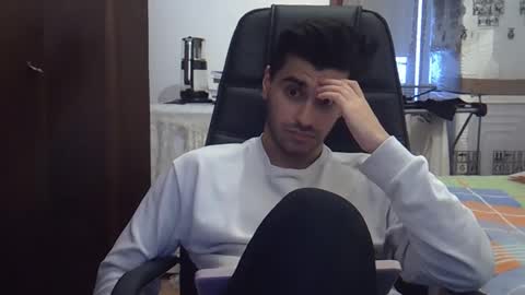 Snapshot of fortiori8 chatting on 12-12-24, 12:55 fortiori8 online show from 12-12-24, 12:55