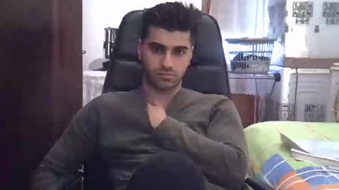 Snapshot of fortiori8 chatting on 12-17-24, 11:28 fortiori8 online show from 12-17-24, 11:28