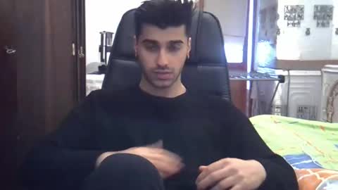 Snapshot of fortiori8 chatting on 12-21-24, 11:22 fortiori8 online show from 12-21-24, 11:22