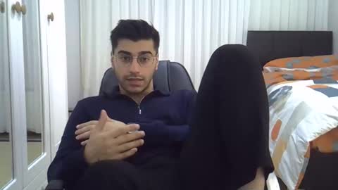 Snapshot of fortiori8 chatting on 11-18-25, 03:27 fortiori8 online show from 11-18-25, 03:27