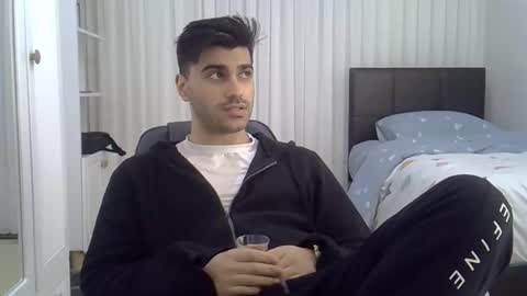 Snapshot of fortiori8 chatting on 12-01-25, 08:03 fortiori8 online show from 12-01-25, 08:03