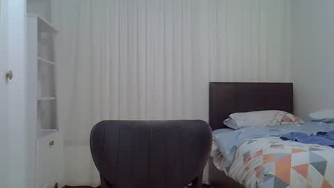 Snapshot of fortiori8 chatting on 04-06-26, 08:32 fortiori8 online show from 04-06-26, 08:32