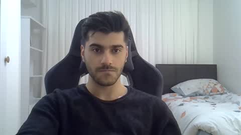 Snapshot of fortiori8 chatting on 04-08-26, 08:31 fortiori8 online show from 04-08-26, 08:31