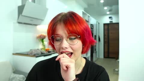 Senya  subscribe to telegram channel  online show from 06-06-26, 07:29