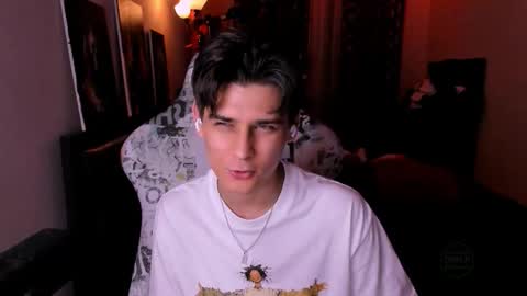 Foxicfu online show from 03-26-26, 05:18