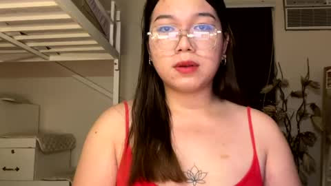 Snapshot of foxieeealona chatting on 07-21-26, 04:53 Alicia Baby online show from 07-21-26, 04:53
