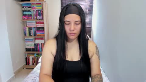 Snapshot of foxwen chatting on 07-03-26, 02:23 wen. online show from 07-03-26, 02:23