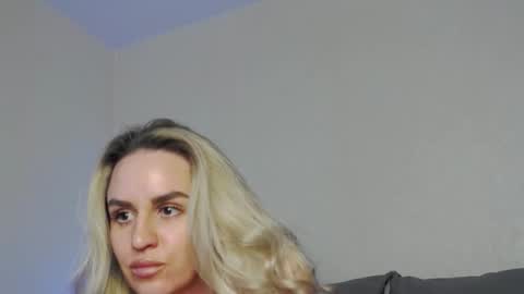 Foxy Kimmi online show from 02-15-26, 07:51