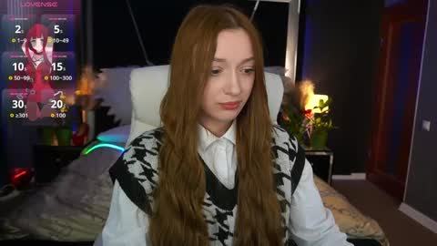 Snapshot of foxymayy chatting on 04-19-26, 02:05 Maya online show from 04-19-26, 02:05