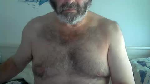 Snapshot of foyett chatting on 10-15-25, 05:46 foyett online show from 10-15-25, 05:46
