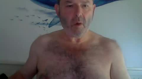 Snapshot of foyett chatting on 10-26-25, 03:40 foyett online show from 10-26-25, 03:40