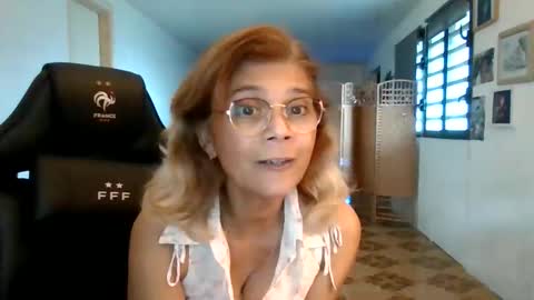 francelune online show from 11-27-25, 01:13