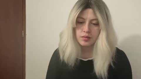 Snapshot of francescaasmith chatting on 02-24-26, 10:08 Francesca online show from 02-24-26, 10:08