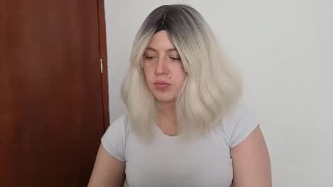 Snapshot of francescaasmith chatting on 03-13-26, 07:20 Francesca online show from 03-13-26, 07:20