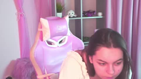 Francesca online show from 12-17-25, 07:58