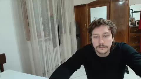 francesco_831115 online show from 02-02-26, 06:50