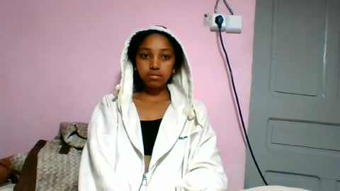 francia333068 online show from 06-11-26, 06:39