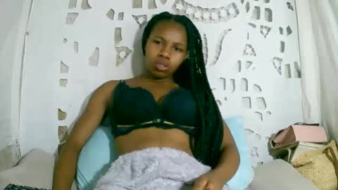 Snapshot of franciefrancie chatting on 02-07-26, 09:51 francilla online show from 02-07-26, 09:51