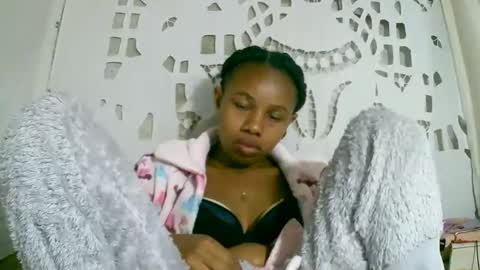 Snapshot of franciefrancie chatting on 02-09-26, 10:14 francilla online show from 02-09-26, 10:14