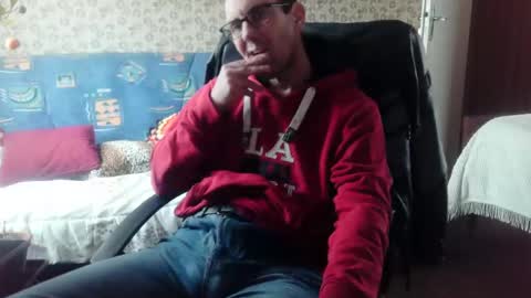 Snapshot of franck143544 chatting on 01-15-25, 09:35 franck143544 online show from 01-15-25, 09:35