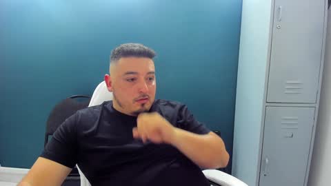 Juan online show from 12-23-24, 03:50